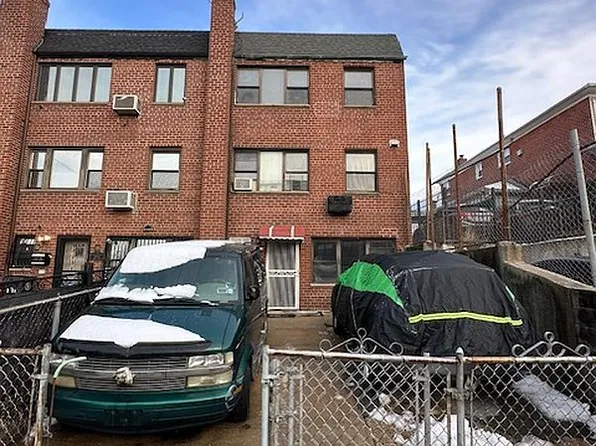 23-23 93rd St, East Elmhurst, NY 11369