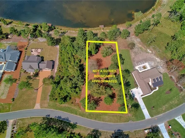 384 Salt Creek Way E, Brunswick, GA 31523