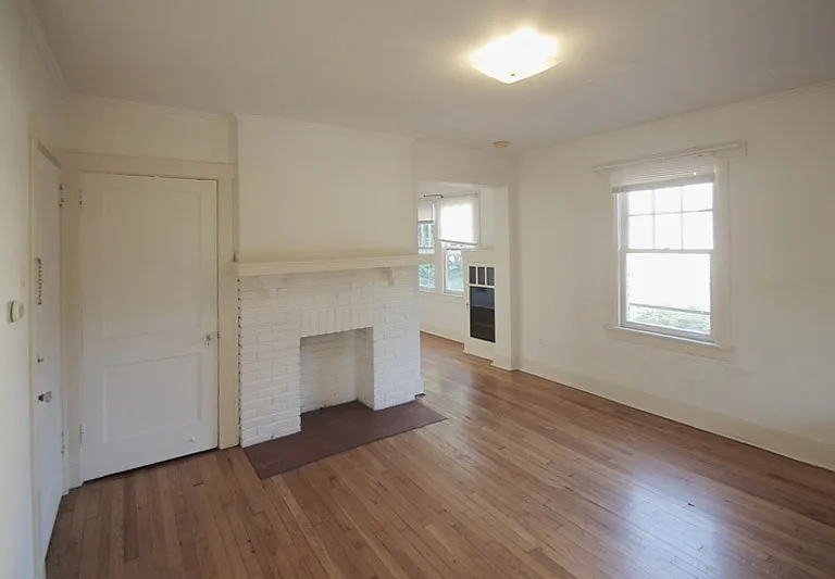 318 Whitney Ave #318 — Photo 2
