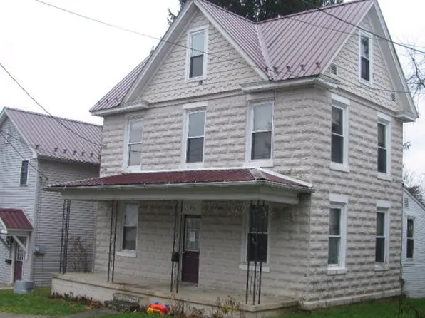 107 W Morgan St, Mount Union, PA 17066