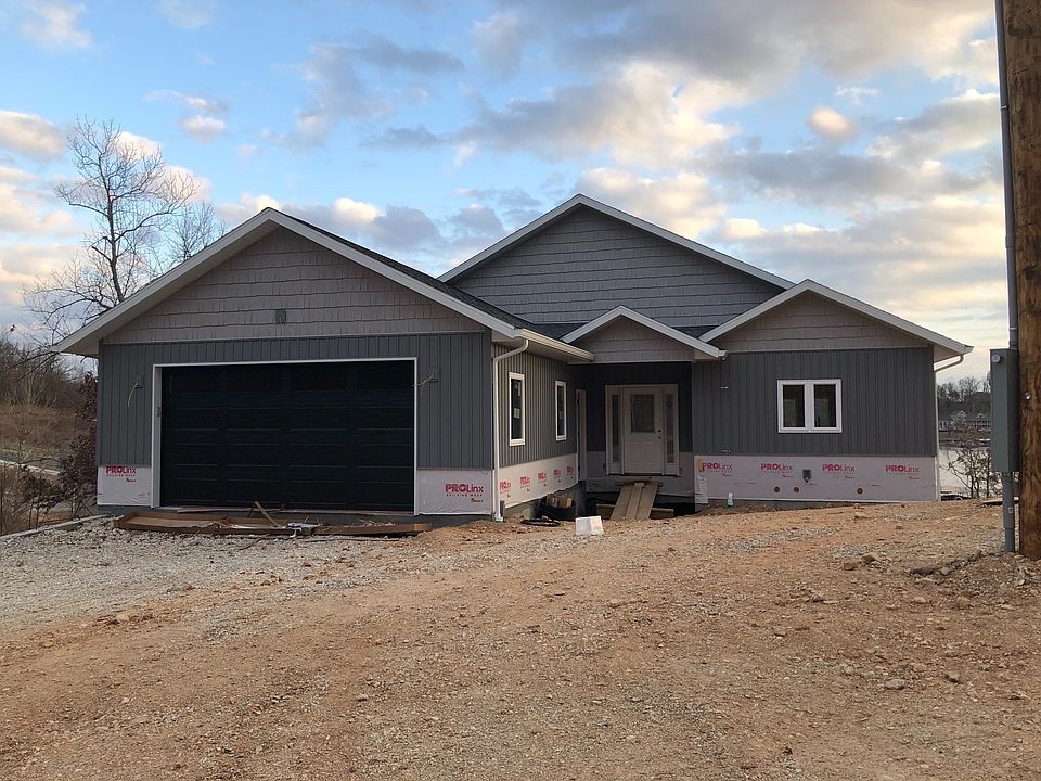 1st image of 408 Redbud Ln