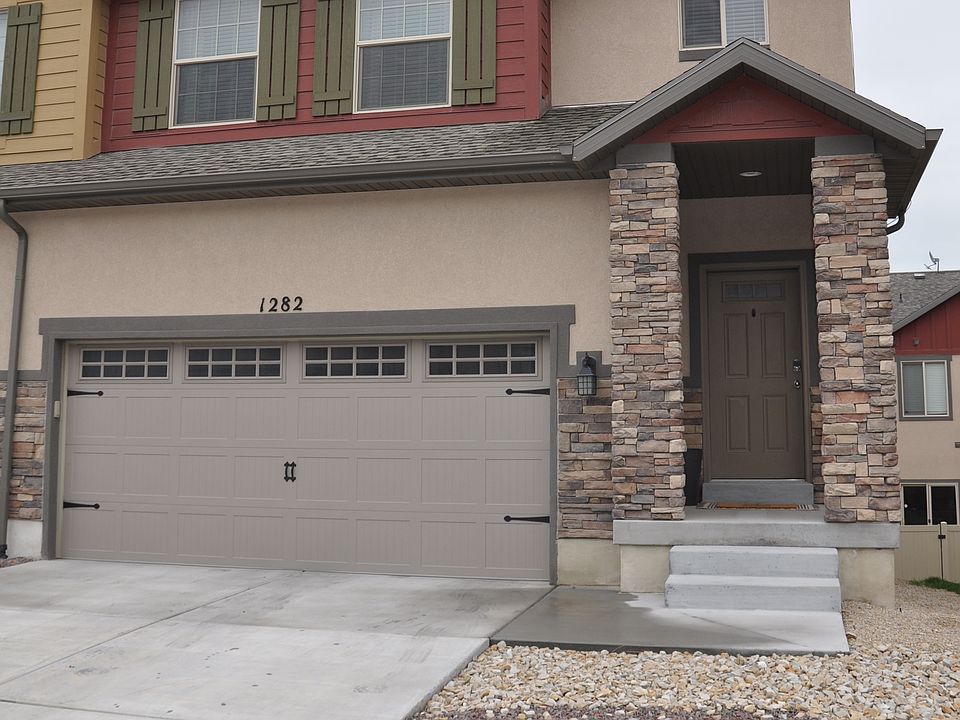 1st image of 1282 N Willowbrook Ln