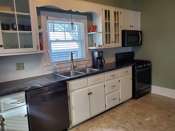 Gas stove, stainless steel appliances