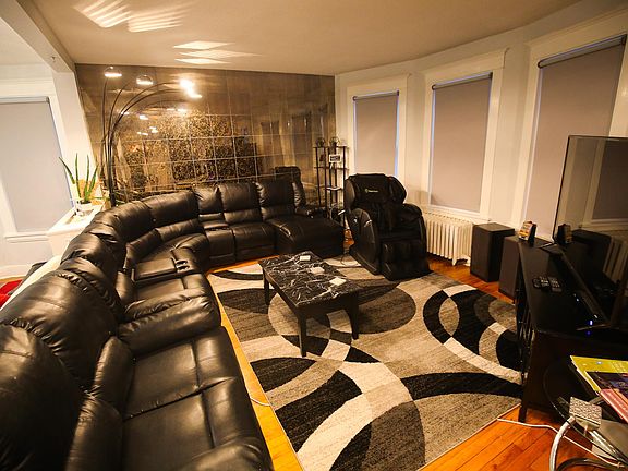 5th image of 2227 Pleasant Ave #2