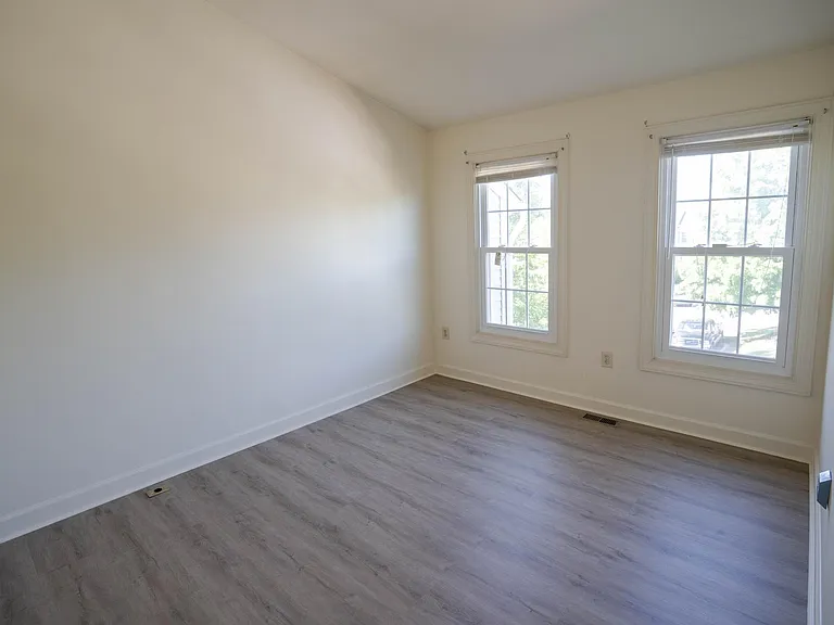 5556 Rivendell Pl — Photo 12