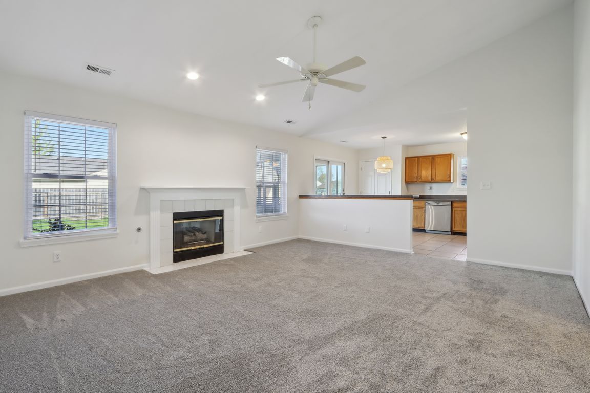 Cross Willow Ln-1904-009.jpg