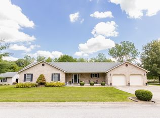 6490 Timber Lane Dr, Mascoutah, IL 62258