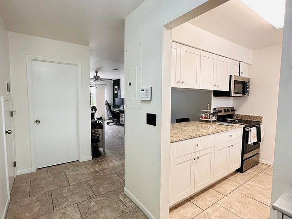 5th image of 2105 Wharf Ln