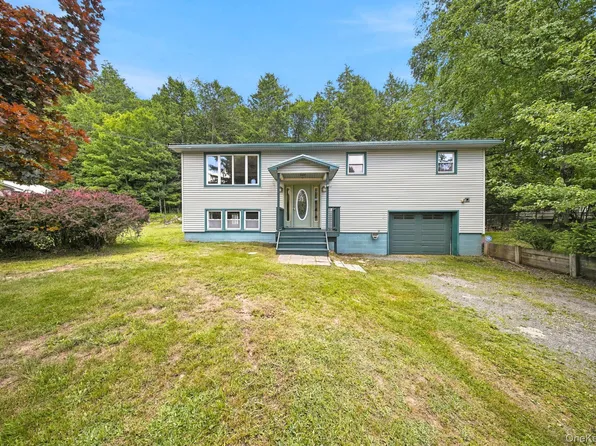 157 Ballard Road, Mongaup Valley, NY 12762