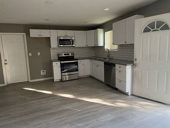 4th image of 1329 W 7th St