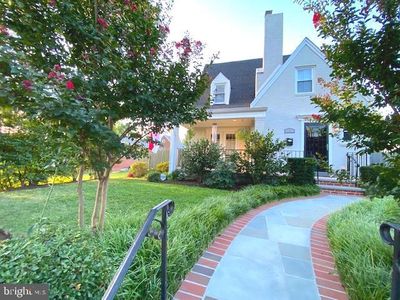8 Nicholson St NW, Washington, DC, 20011