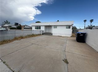 249 Shoshone Ln, Henderson, NV 89015
