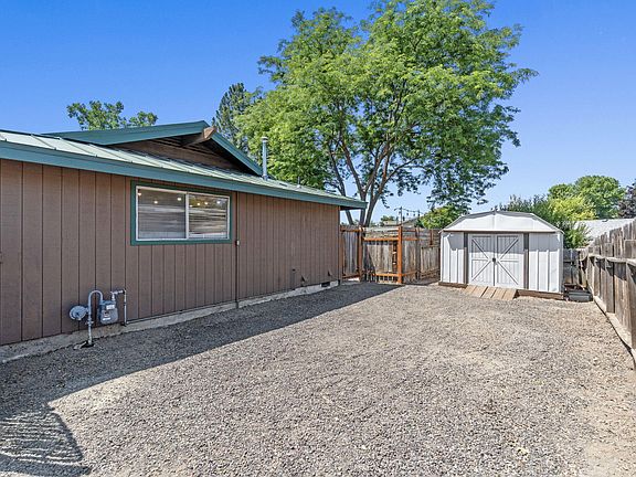 4th image of 3710 Rio Vista Way