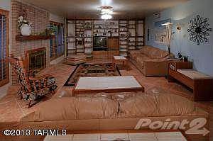 Living Room w/Custom Built Ins