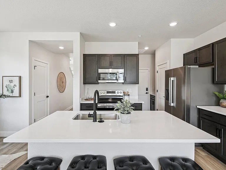 Fern Hill Townhomes — Photo 9