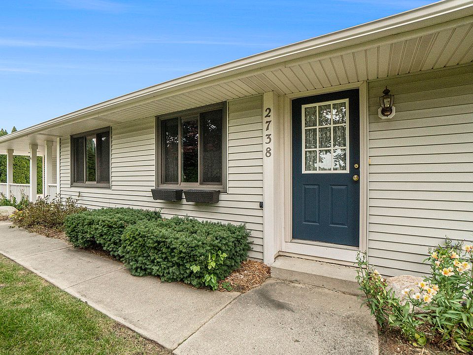 2738 Beeline Rd, Holland, MI 49424 | Zillow