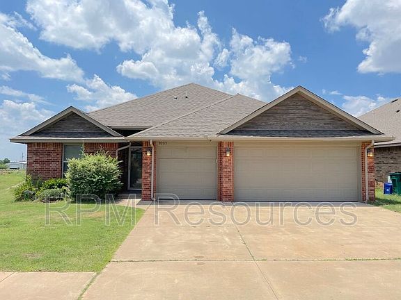 2nd image of 9205 Lolly Ln