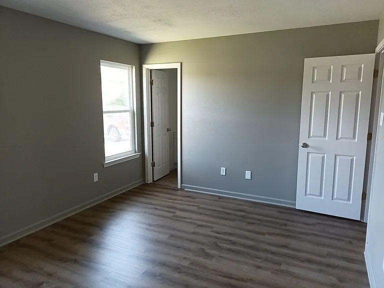 426 Summer Dr — Photo 15
