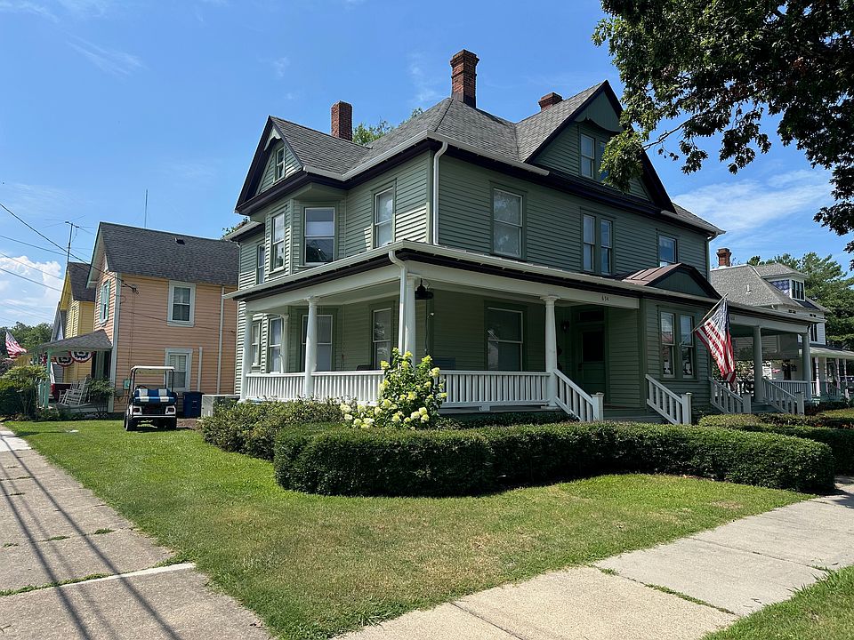 1st image of 654 Tazewell Ave #B