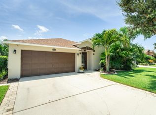 8667 Mizell Dr, Melbourne, FL 32940