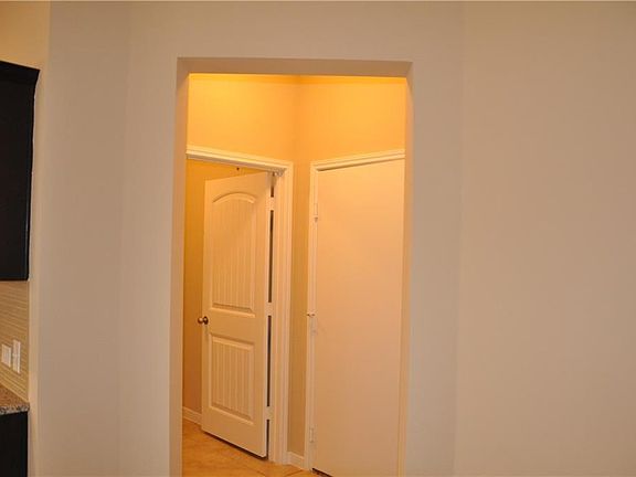 4th image of 6521 Loretta White Ln
