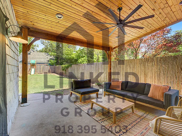 2523 S Cincinnati Ave — Photo 30