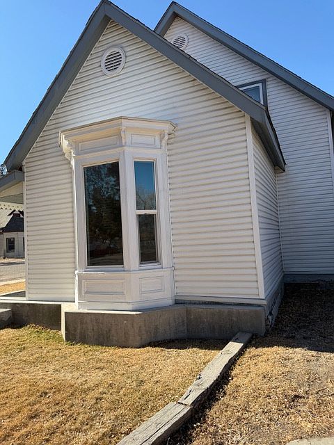 1st image of 337 1/2 S Washington St #337-1/2