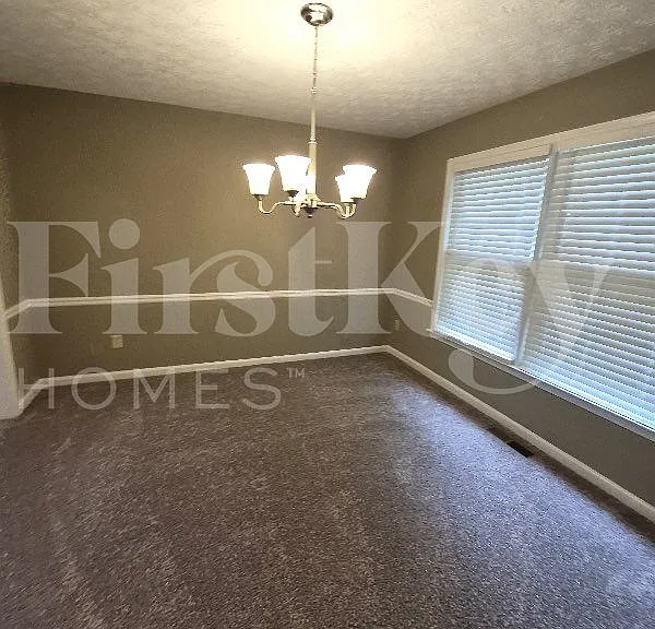 2518 Lorne Ct SW — Photo 4
