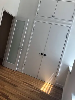 Rented by Sky Management | media 29