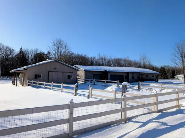 N9606 Westview Rd, Phillips, WI 54555