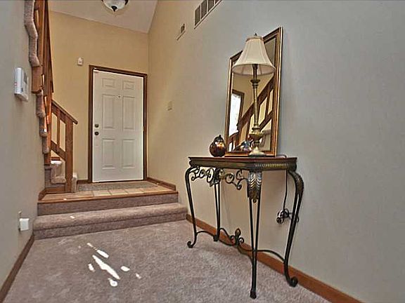 2nd image of 4731 Shireton Ct