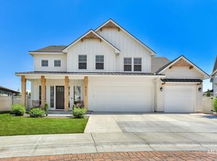 4452 N Girasolo Ave, Meridian, ID 83646