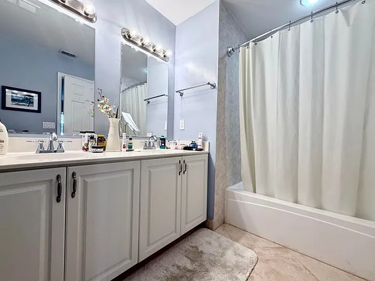 11584 Winchester Dr — Photo 15