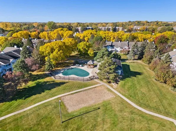 3566 Blue Jay Way APT 205, Eagan, MN 55123