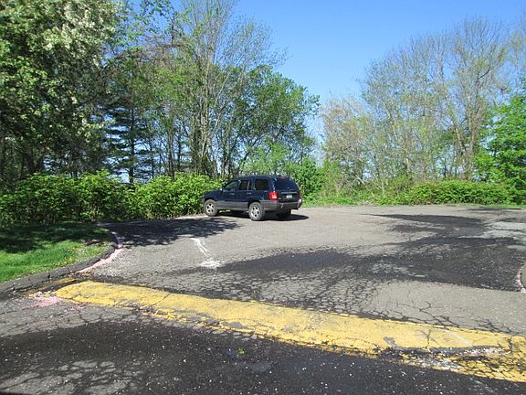 3rd image of 753 Robert Frost Dr