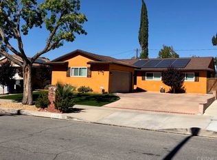 22565 Los Tigres Dr, Santa Clarita, CA 91350