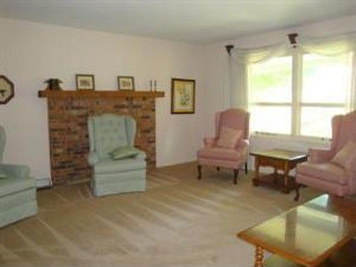 2nd image of 3595 Cedarwood Ln