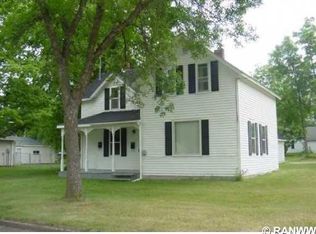 1520 1/2 7th St E, Menomonie, WI 54751
