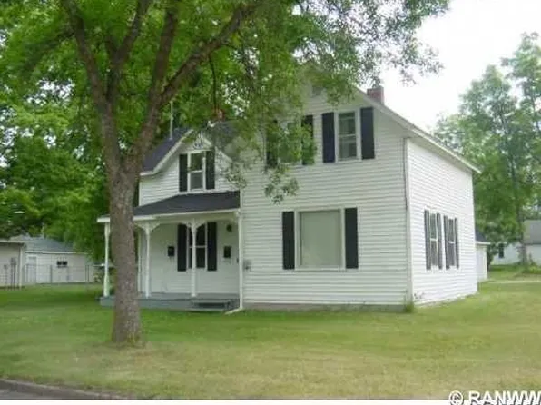 1520 7th St E, Menomonie, WI 54751
