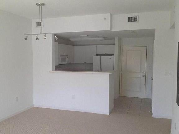 3rd image of 10 Aragon Ave Ste 1508