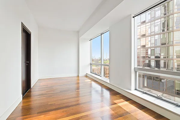 Sold by Compass | media 1