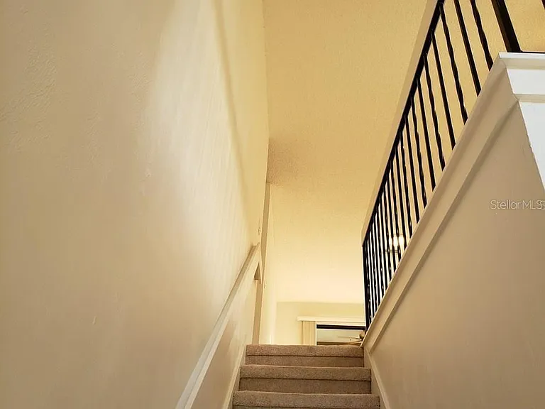 46 Hembury Ln #46 — Photo 4