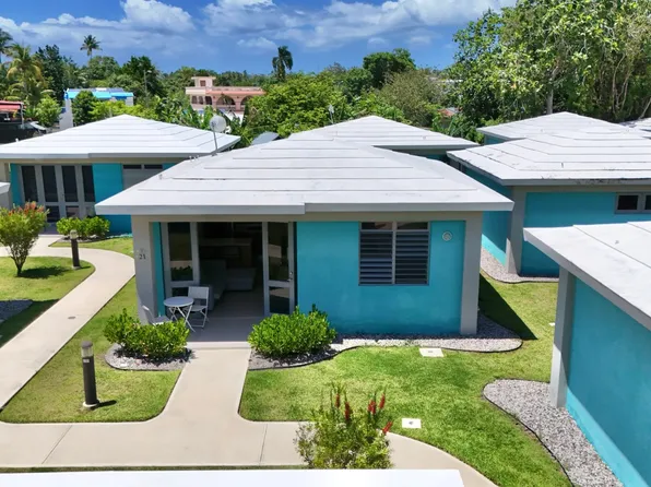 429 Calle Uroyuan, Rincon, PR 00677