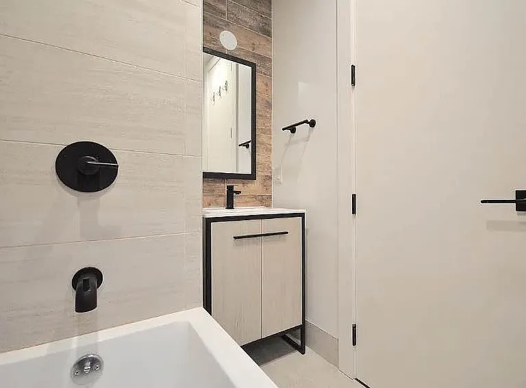565 Saint Johns Pl #3A — Photo 8