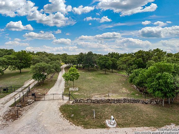 2nd image of 491 County Road 385