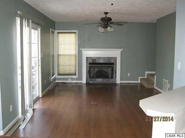 645 Jefferson Dr — Photo 2
