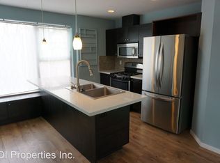 231 NW Jackson St, Hillsboro, OR