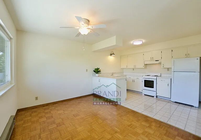 1562 Sir Francis Drake Blvd #1 — Photo 11