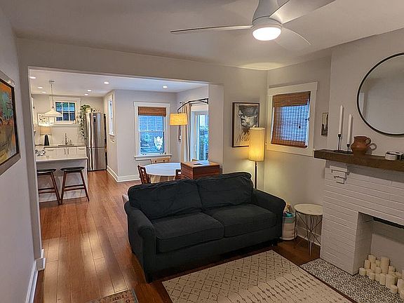 3rd image of 5223 Coral St