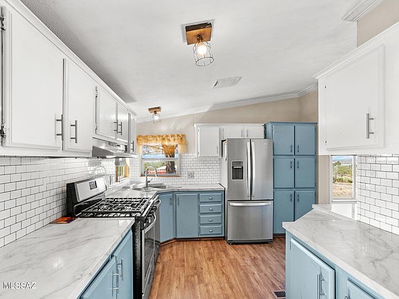 4th image of 531 N Slate Dr